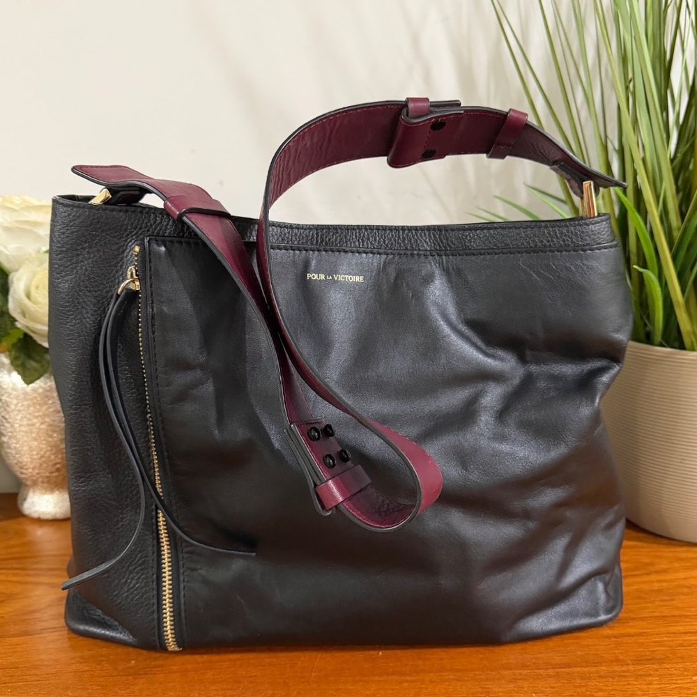 Pour La Victoire Black Leather Hobo Shoulder Bag with a Burgundy Strap - Picture 9 of 11